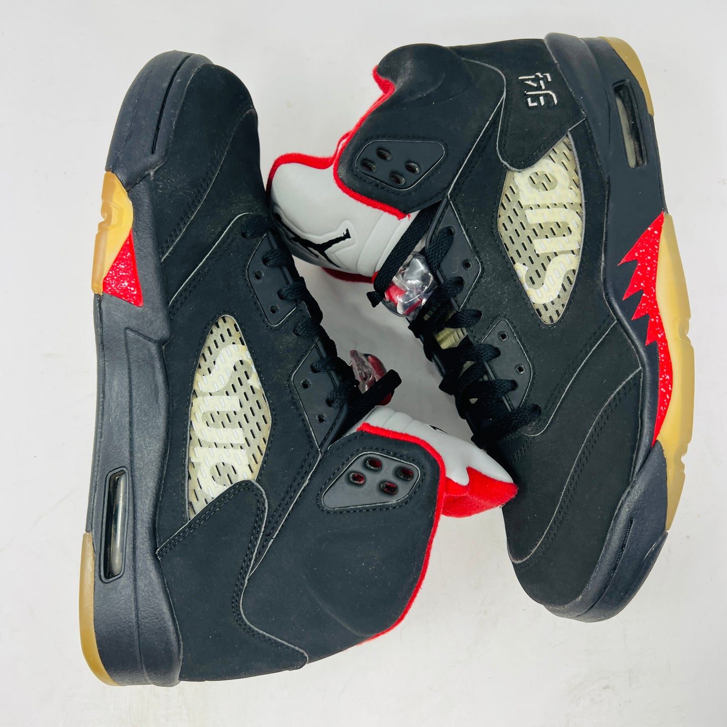 Jordan 5 Retro Supreme Black