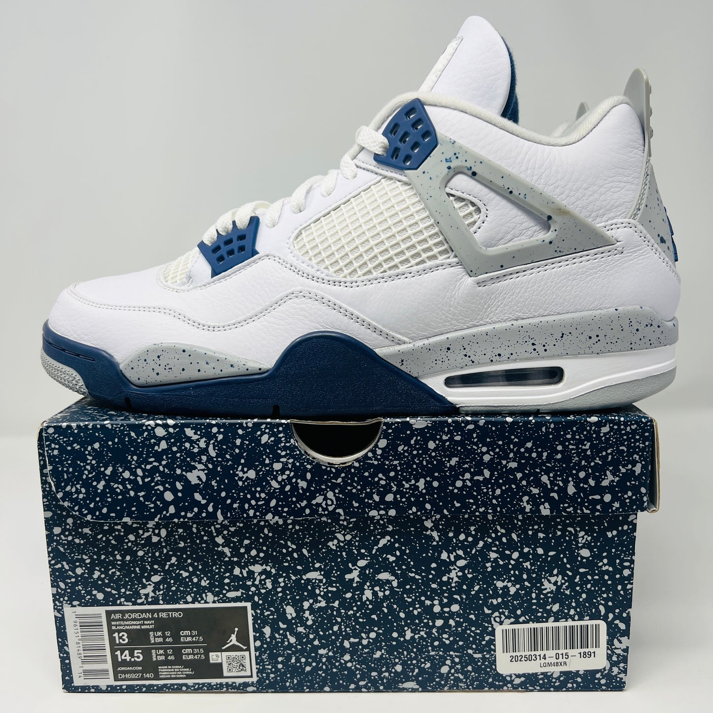 Jordan 4 Retro Midnight Navy