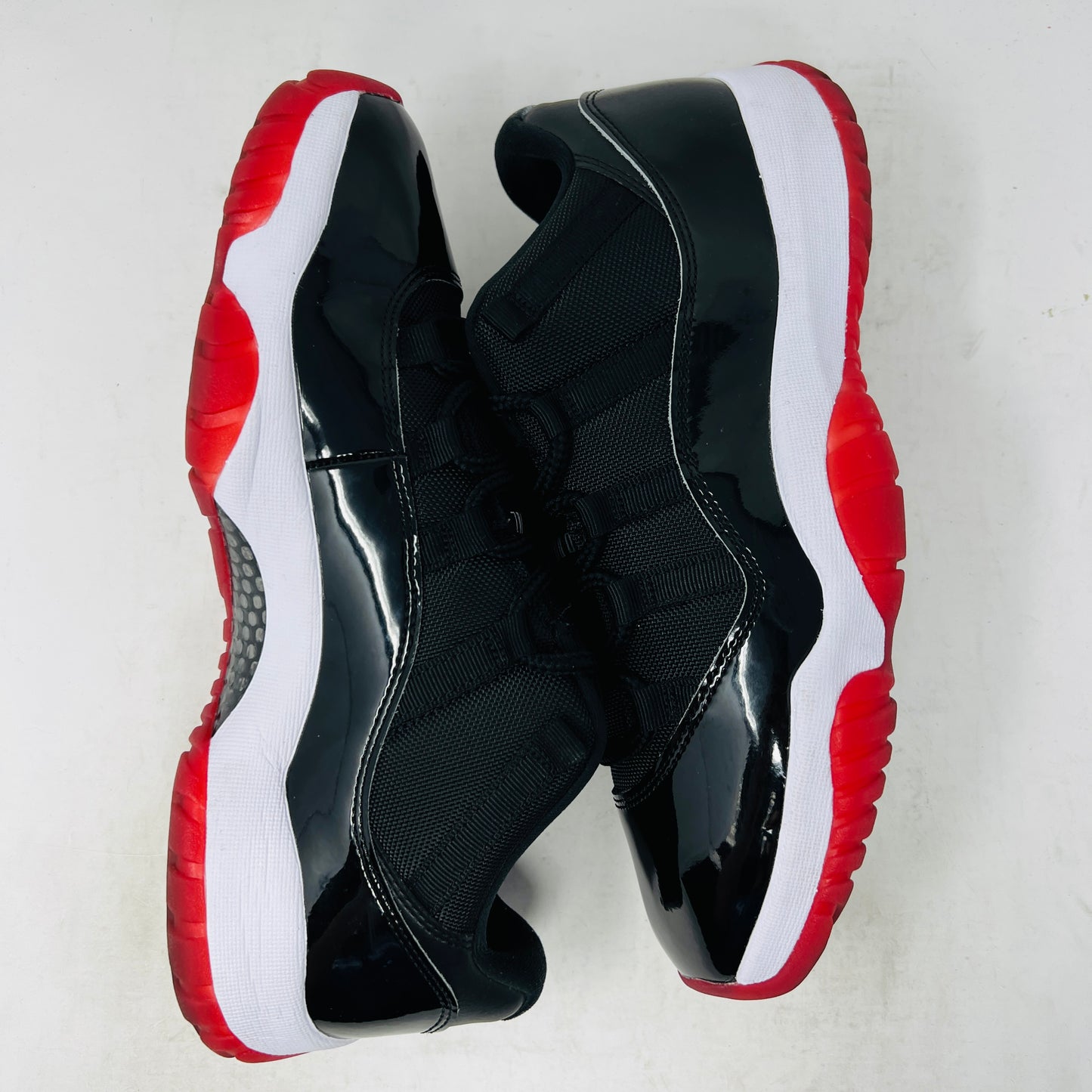 Jordan 11 Retro Low Bred (2025)