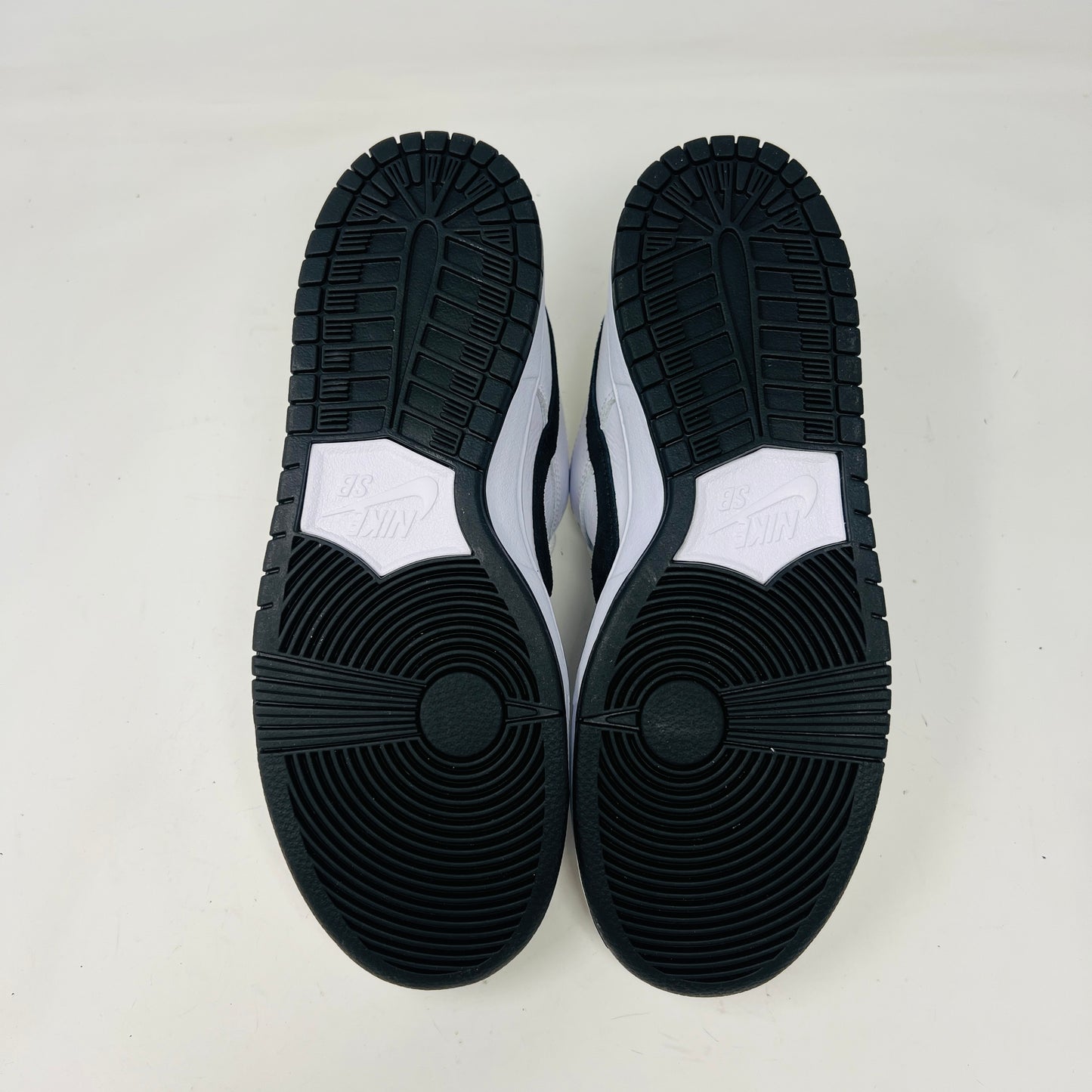 Nike SB Dunk Low White Black