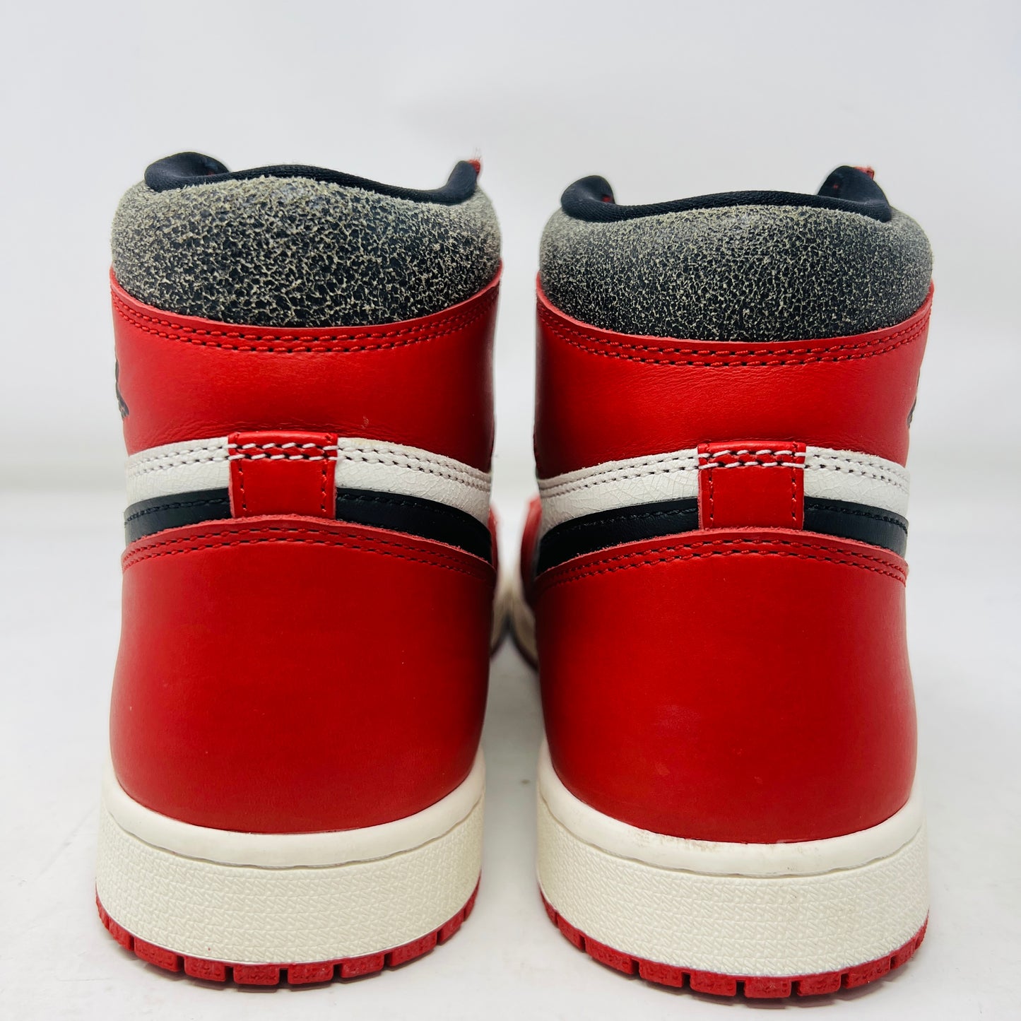 Jordan 1 Retro High OG Chicago Lost and Found