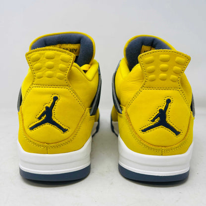 Jordan 4 Retro Lightning (2021)