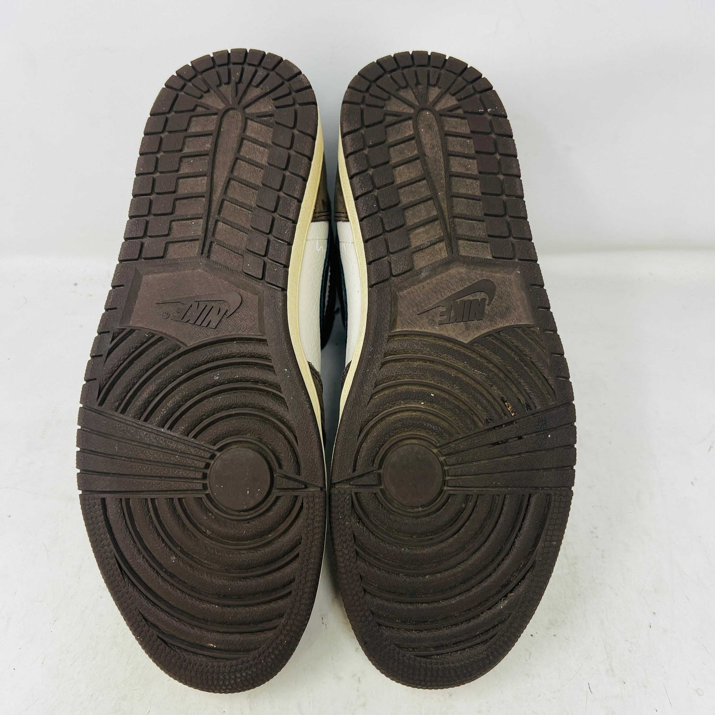 Jordan 1 Retro High OG SP Travis Scott Mocha