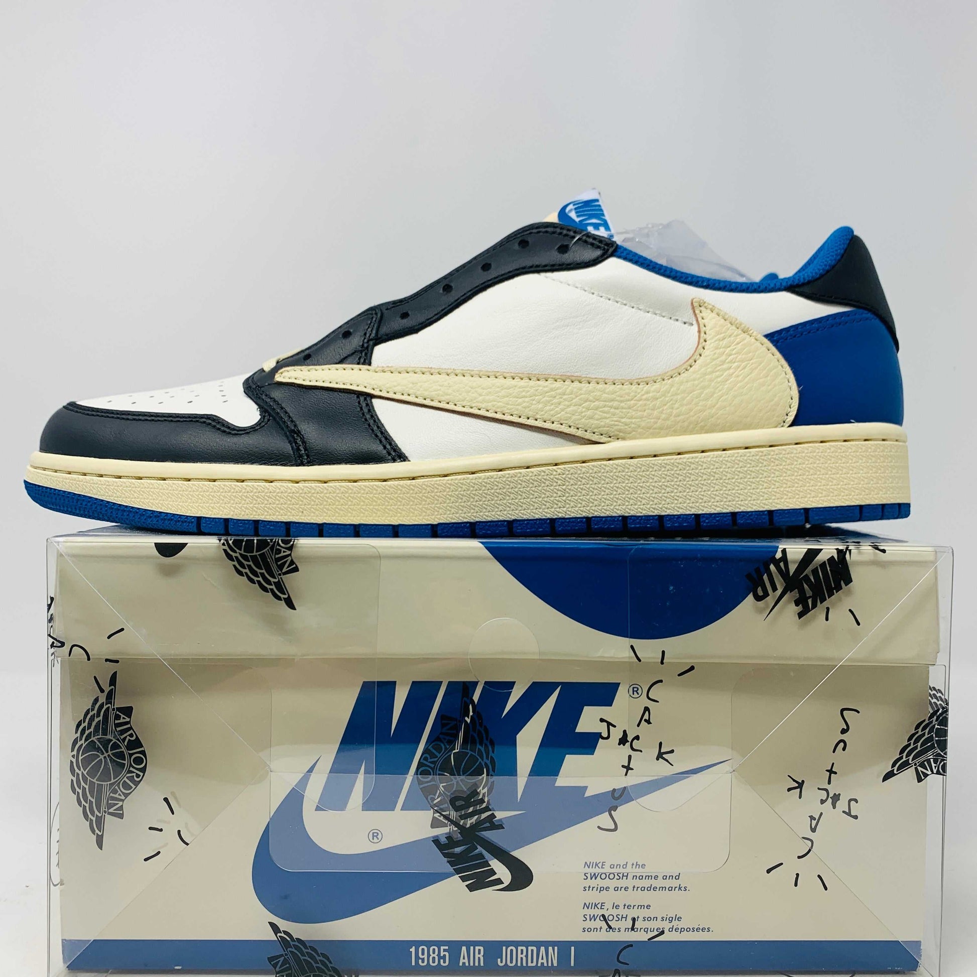 Jordan 1 Low Travis Scott x Fragment sneakers, brand new, 2021 release with extra laces.