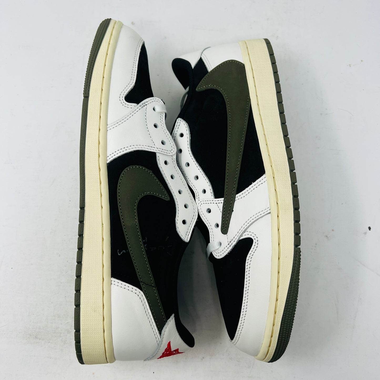 Jordan 1 Retro Low OG SP Travis Scott Olive (Women's)