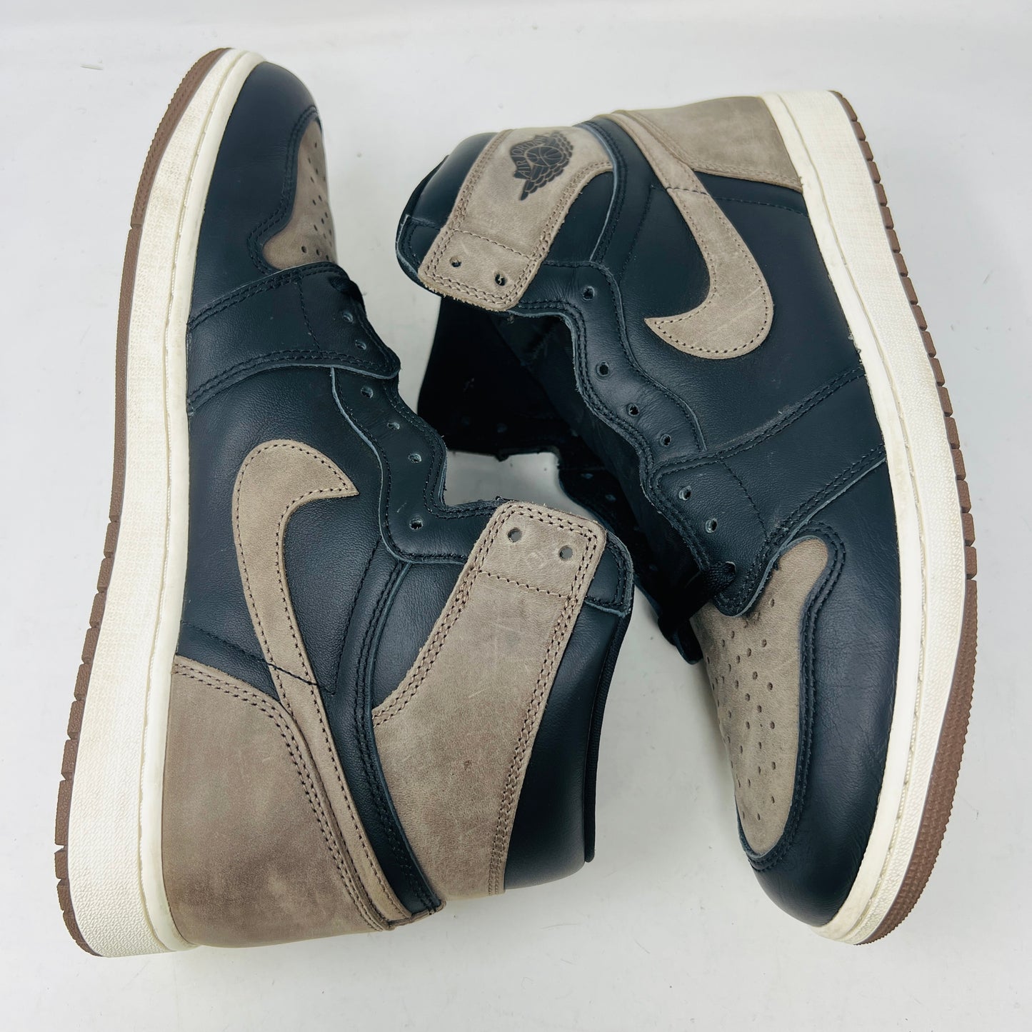 Jordan 1 Retro High OG Palomino