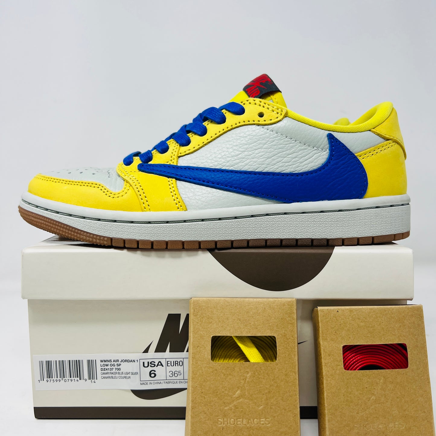 Jordan 1 Retro Low OG SP Travis Scott Canary (Women's)