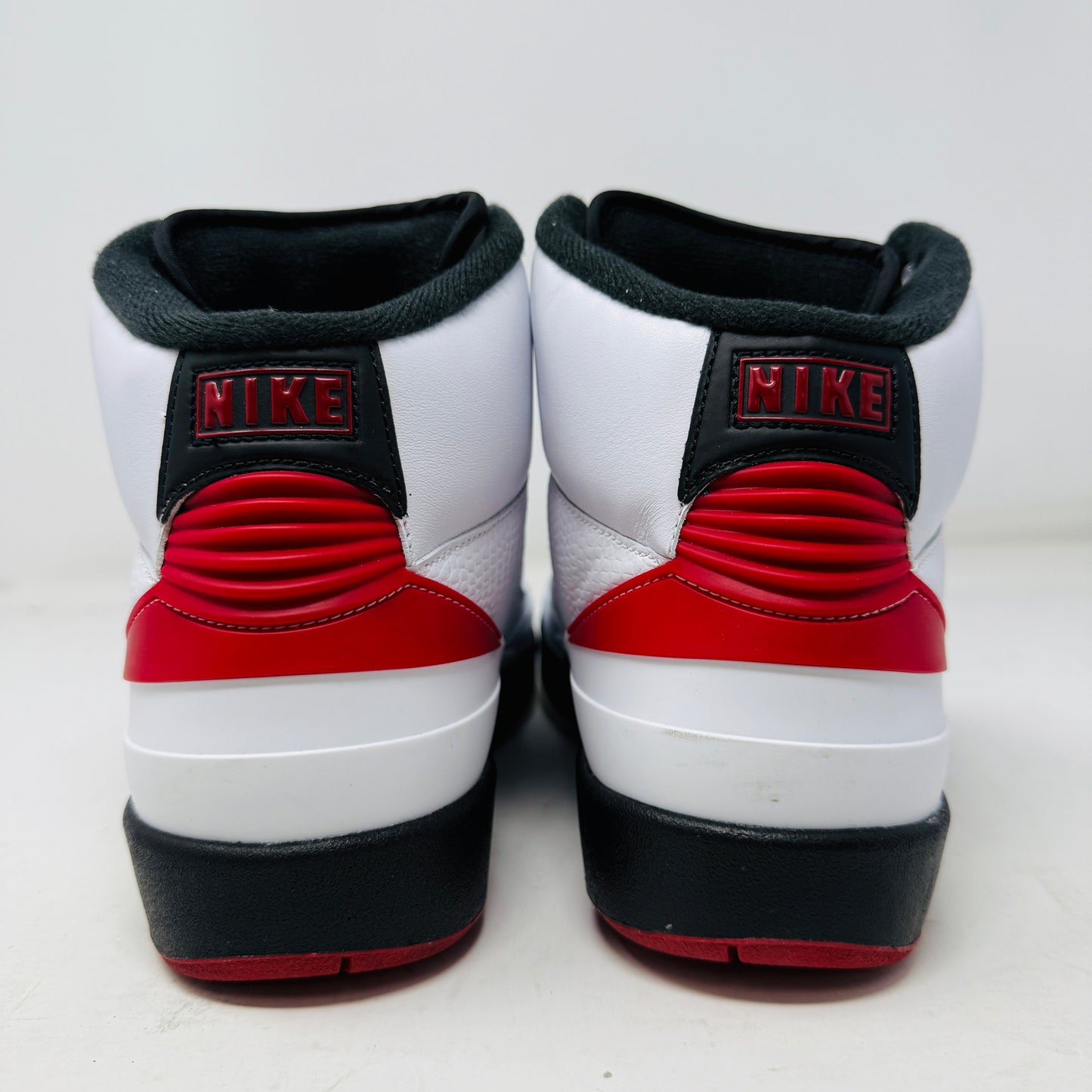 Jordan 2 Retro OG Chicago (2022)