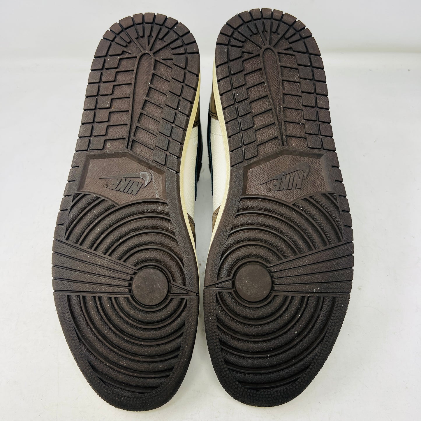 Jordan 1 Retro High OG SP Travis Scott Mocha