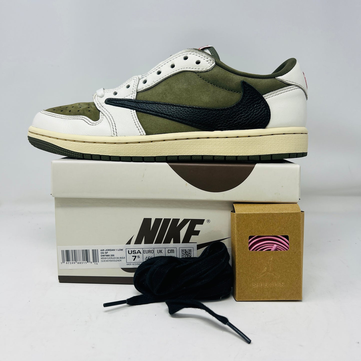 Jordan 1 Retro Low OG SP Travis Scott Medium Olive