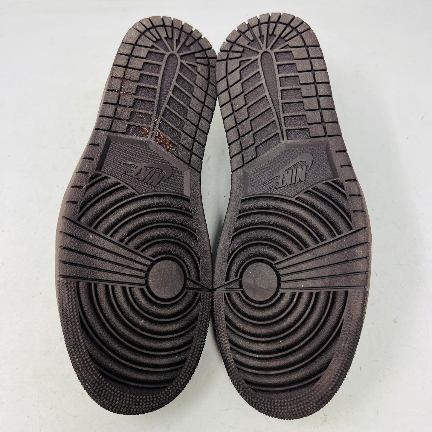 Jordan 1 Retro Low OG SP Travis Scott Velvet Brown