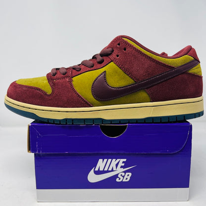 Nike SB Dunk Low Dark Team Red Olive Flak