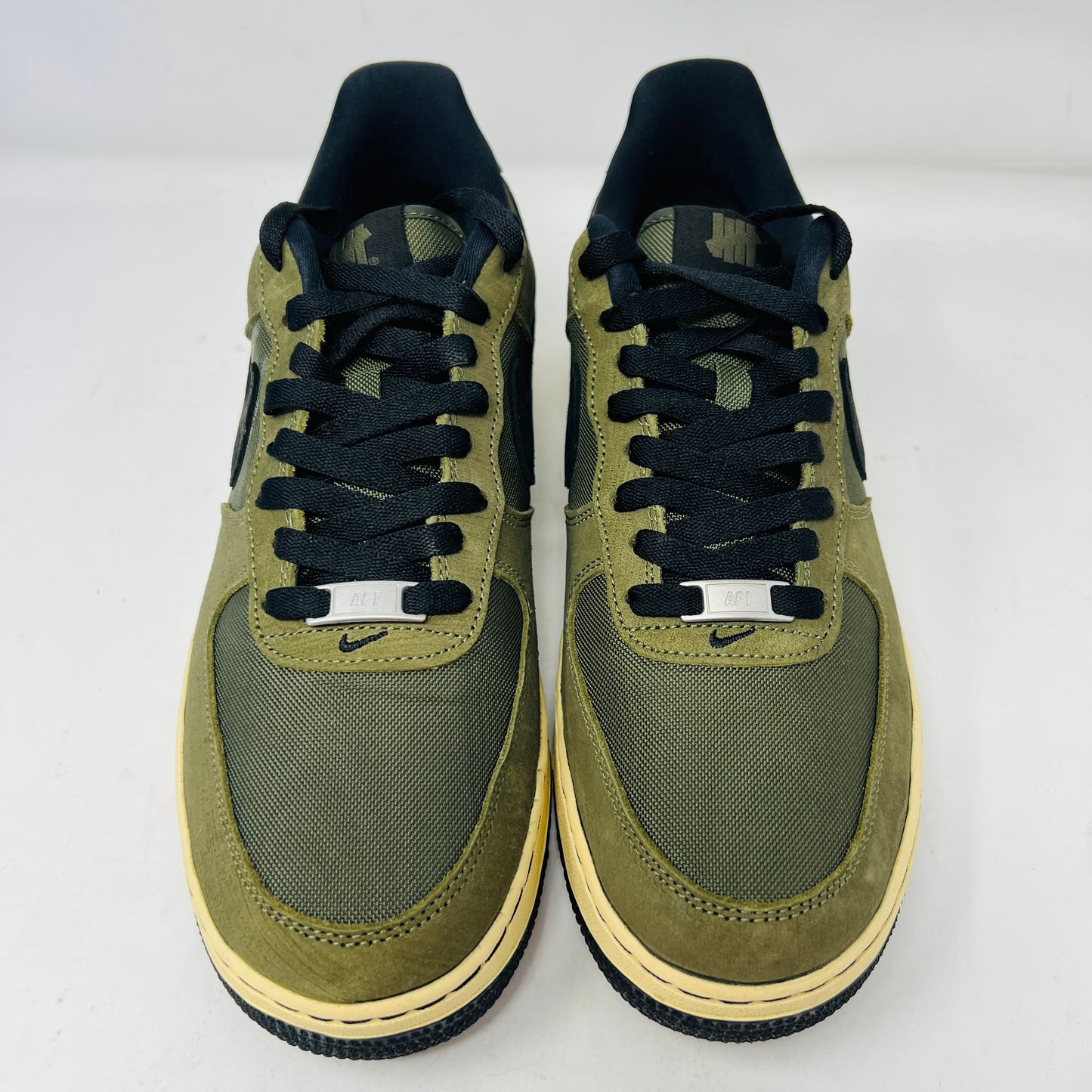 Nike Air Force 1 Low SP Undefeated Ballistic Dunk vs. AF1