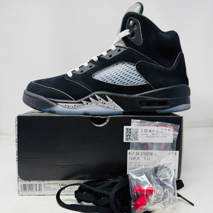 Jordan 5 Retro OG Black Metallic sneaker with clean uppers, box, and extra laces.