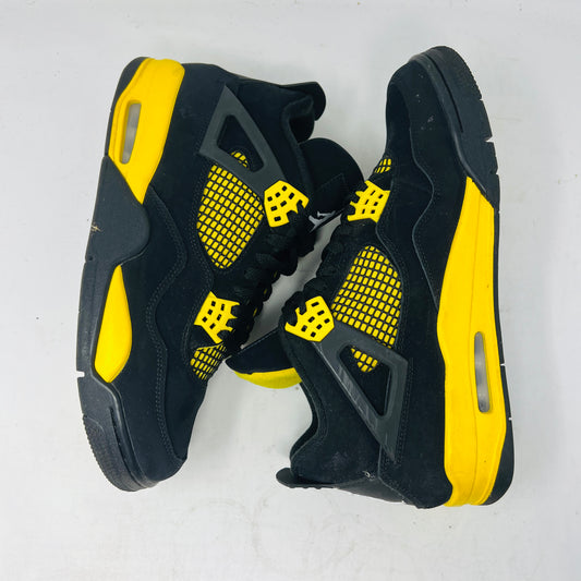 Jordan 4 Retro Thunder (2023)