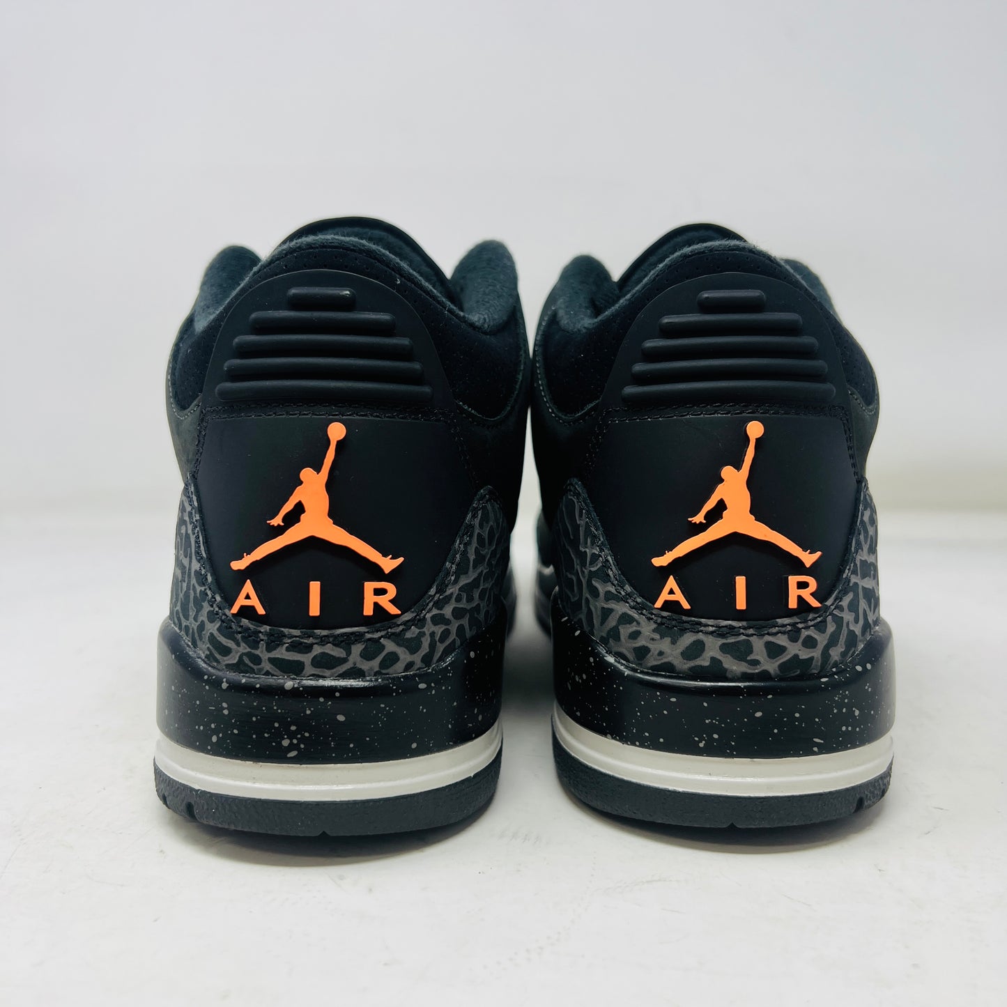 Jordan 3 Retro Fear Pack (2023)