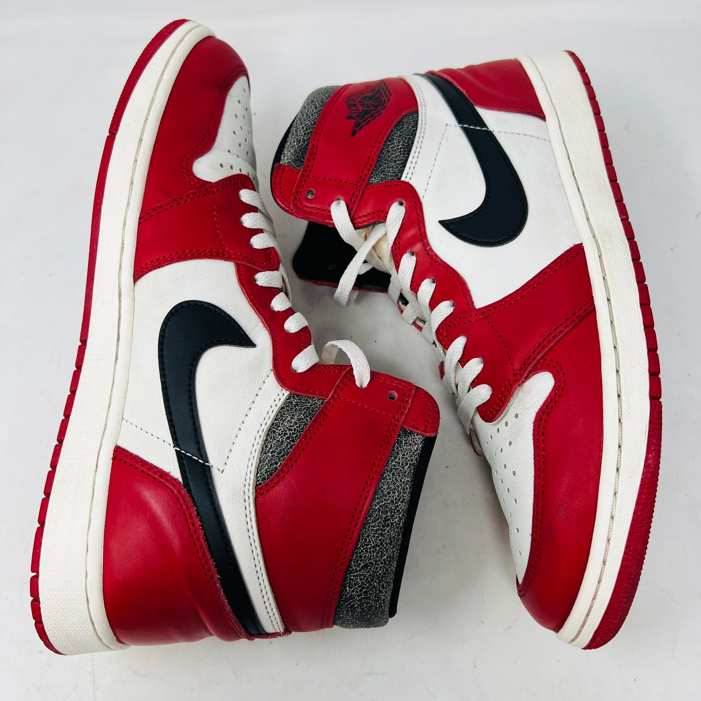 Jordan 1 Retro High OG Chicago Lost and Found