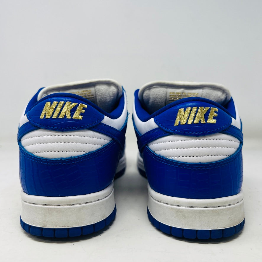 Nike SB Dunk Low Supreme Stars Hyper Royal (2021)