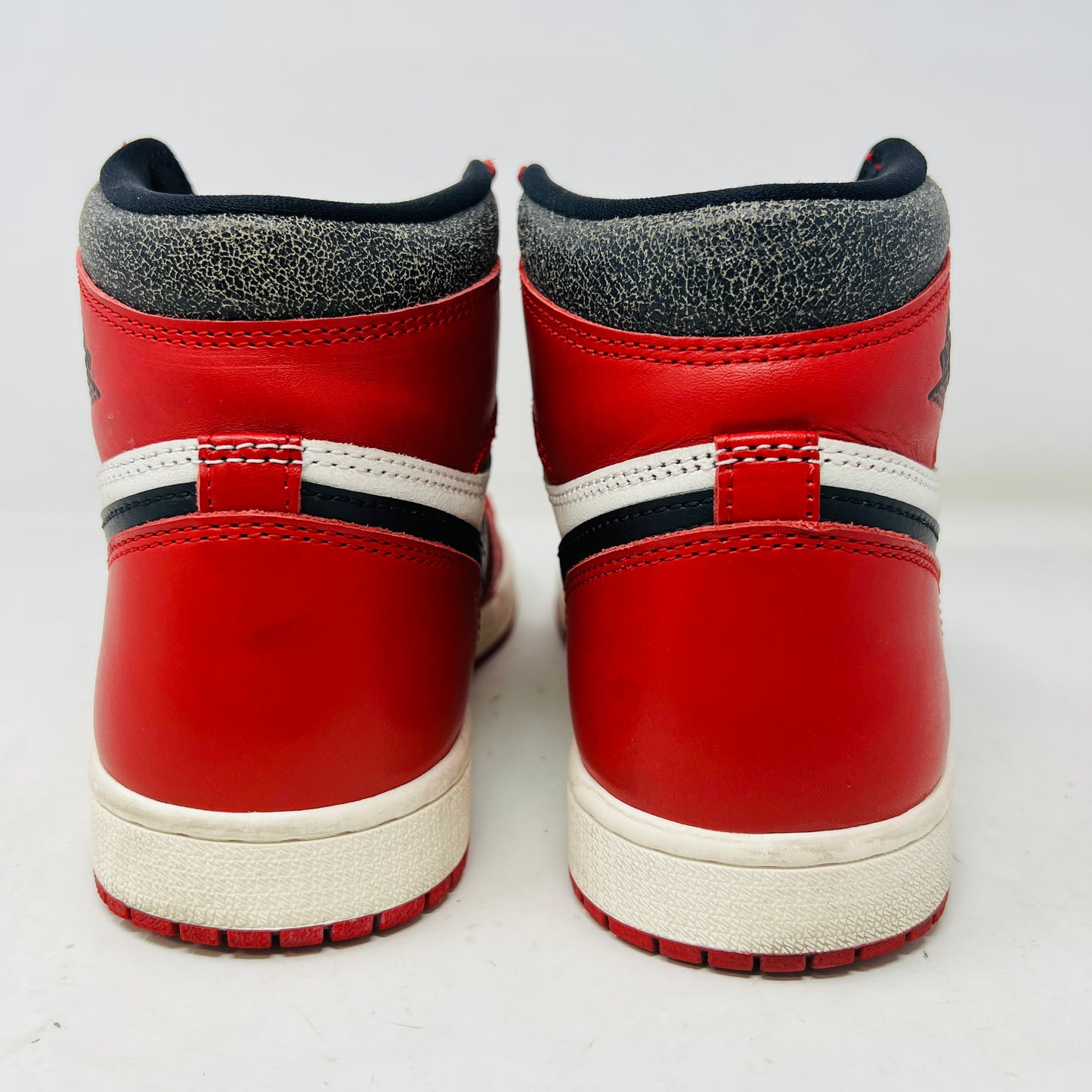 Jordan 1 Retro High OG Chicago Lost and Found