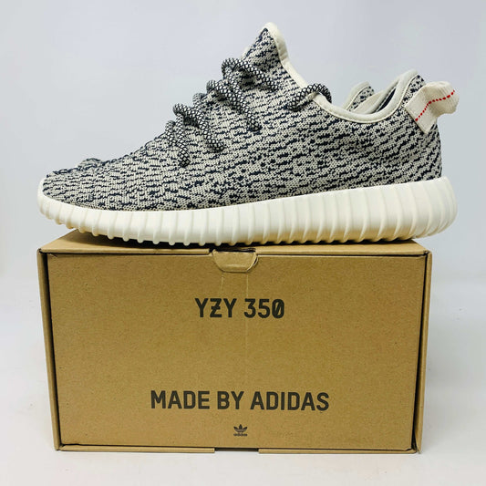 Yeezy Boost 350 Turtledove 2022 sneakers, brand new, on original box.