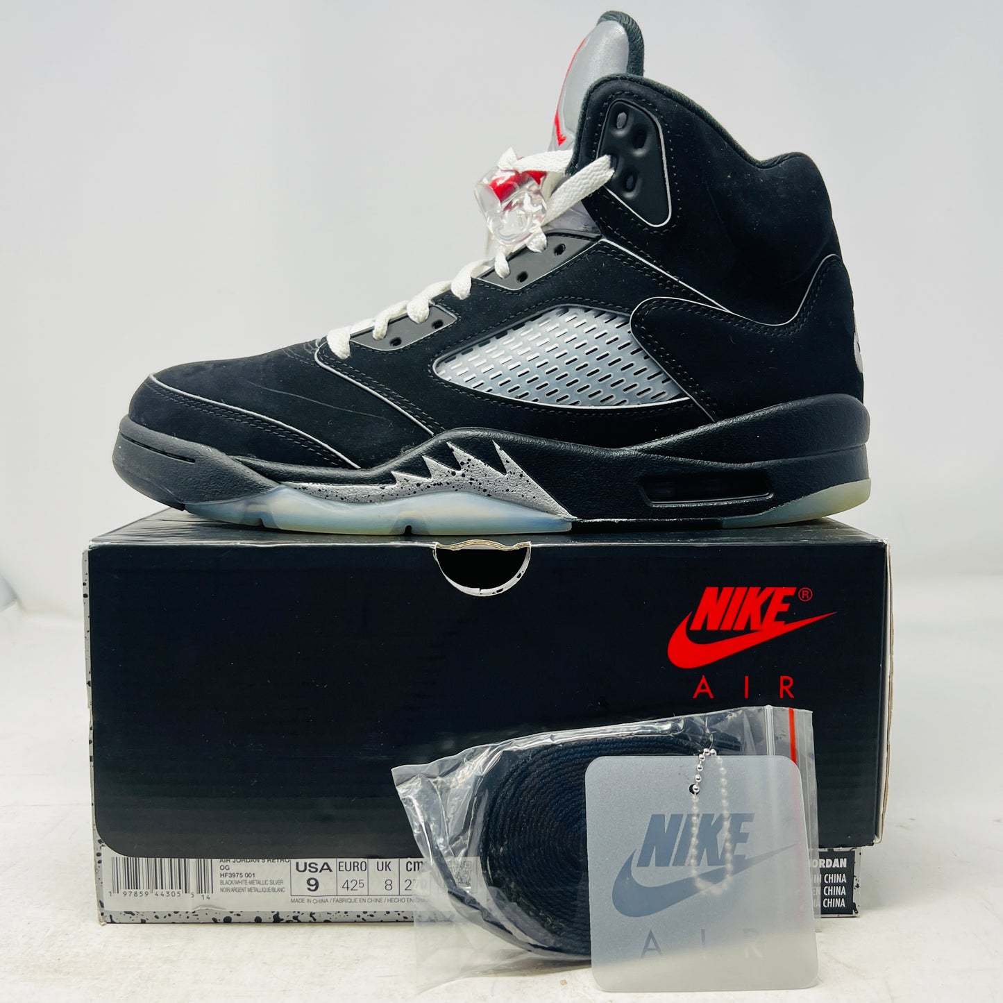 Jordan 5 Retro OG Black Metallic Reimagined