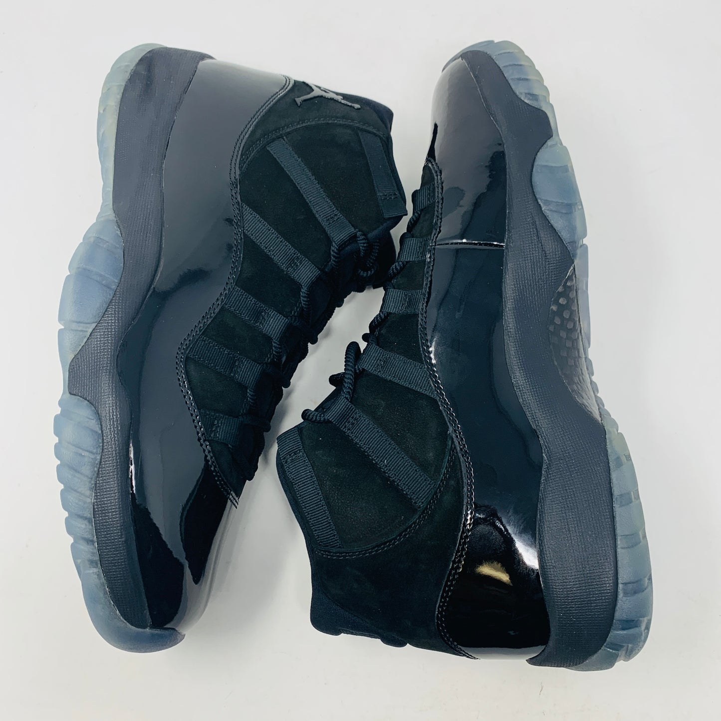 Jordan 11 Cap & Gown