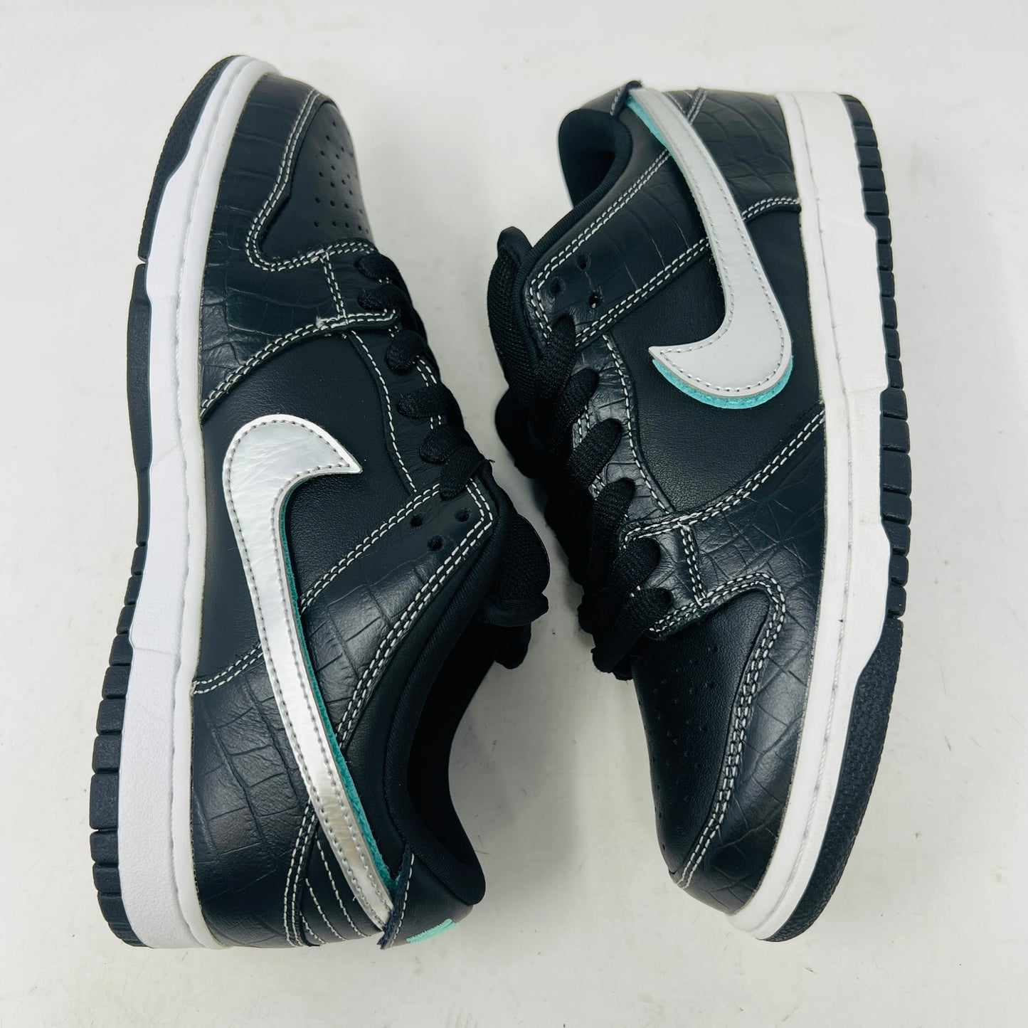 Nike SB Dunk Low Diamond Supply Co. Black Diamond