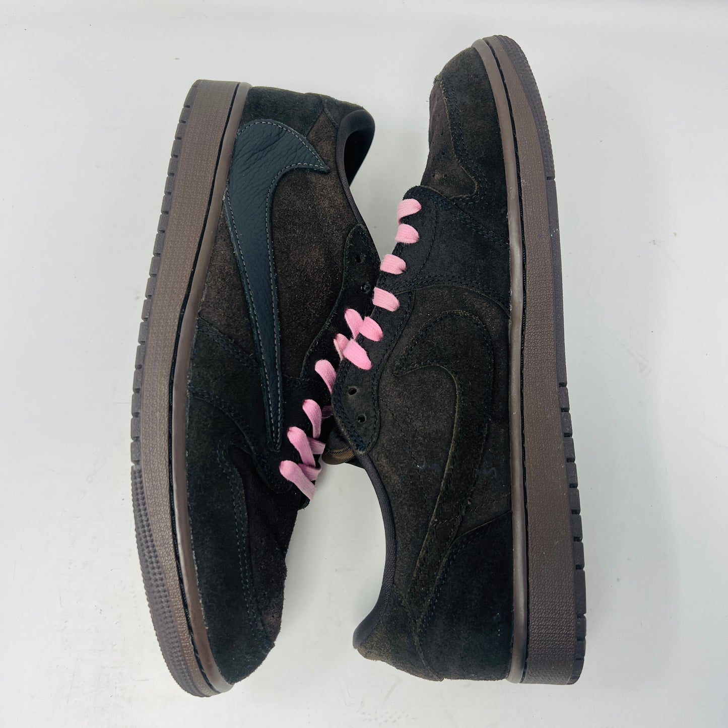 Jordan 1 Retro Low OG SP Travis Scott Velvet Brown