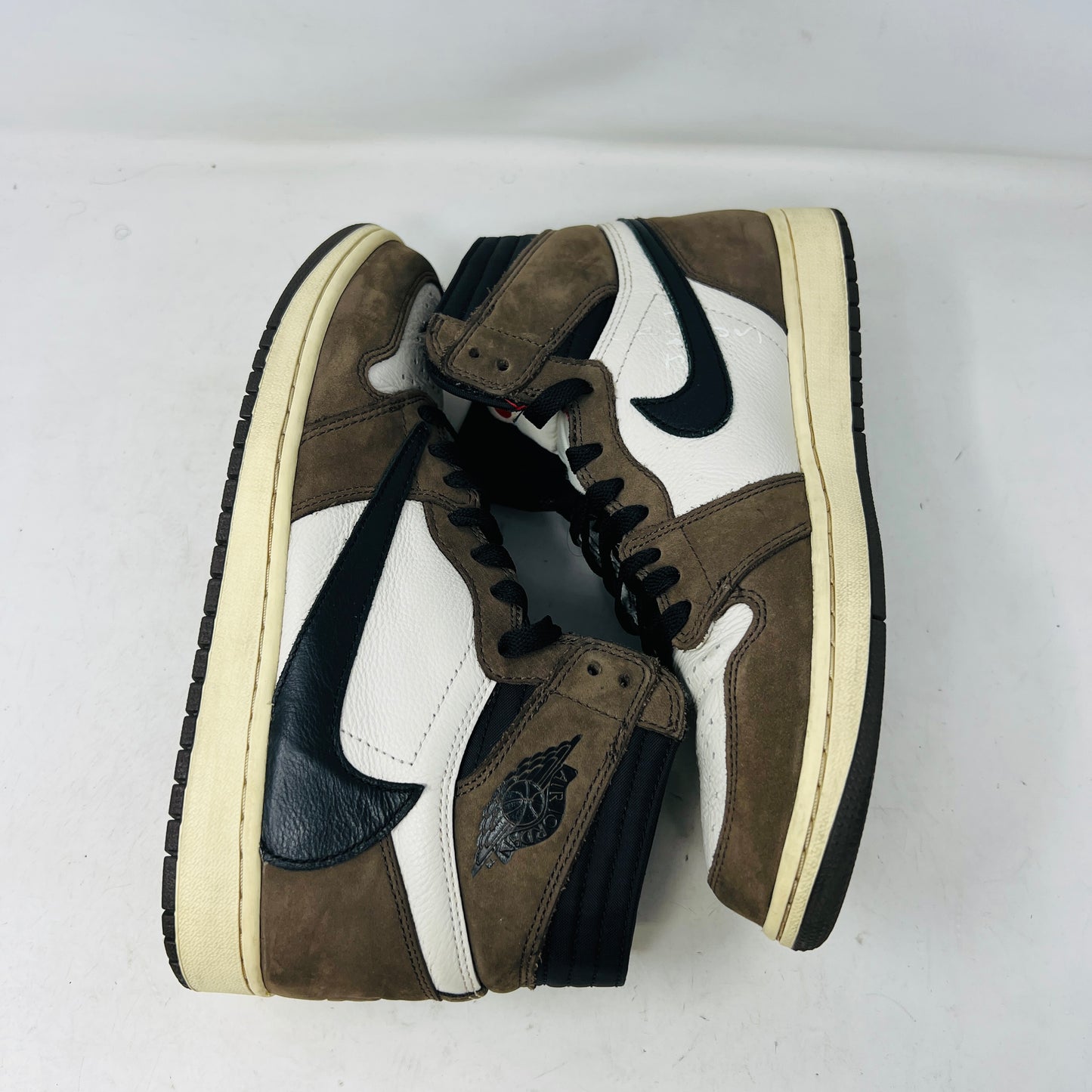 Jordan 1 Retro High OG SP Travis Scott Mocha
