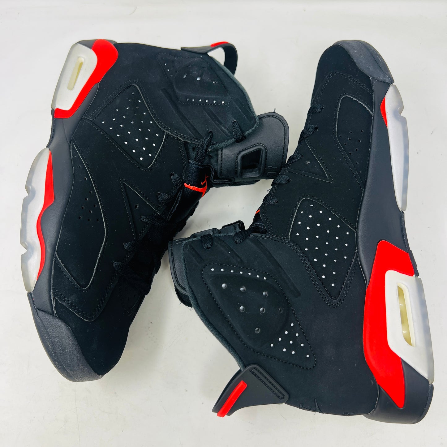 Jordan 6 Retro Black Infrared (2019)