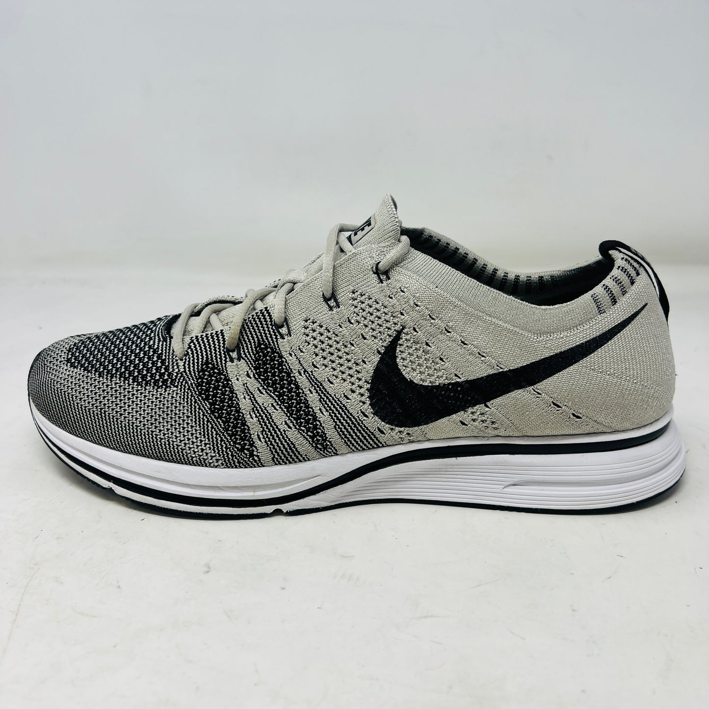 Nike Flyknit Trainer Pale Grey
