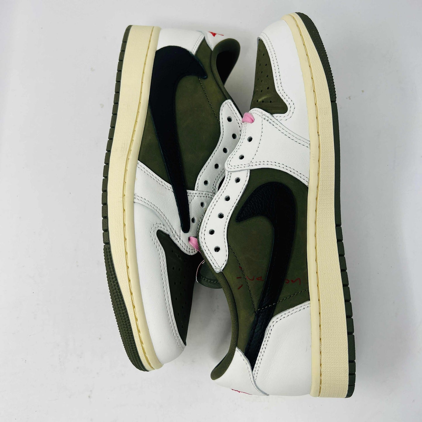 Jordan 1 Retro Low OG SP Travis Scott Medium Olive