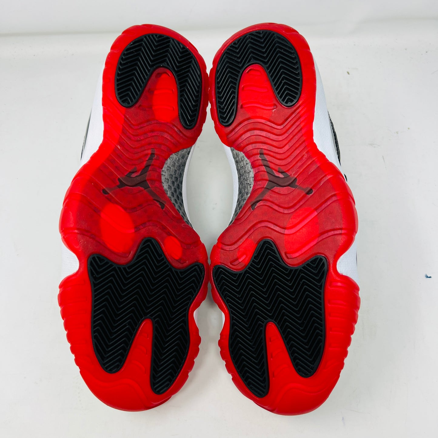 Jordan 11 Retro Playoffs (2012)