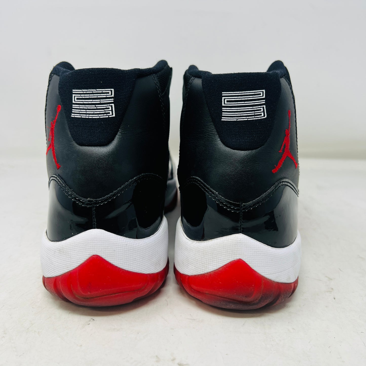 Jordan 11 Retro Playoffs (2012)