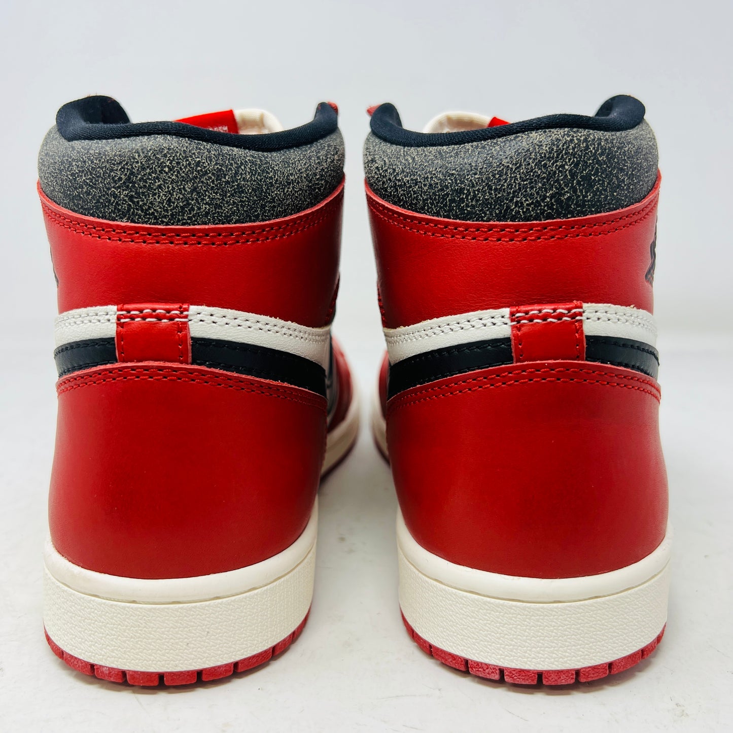 Jordan 1 Retro High OG Chicago Lost and Found