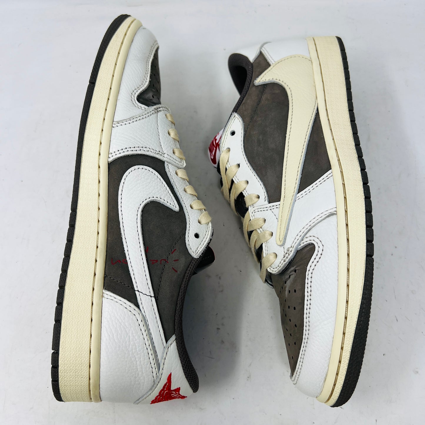 Jordan 1 Retro Low OG SP Travis Scott Reverse Mocha