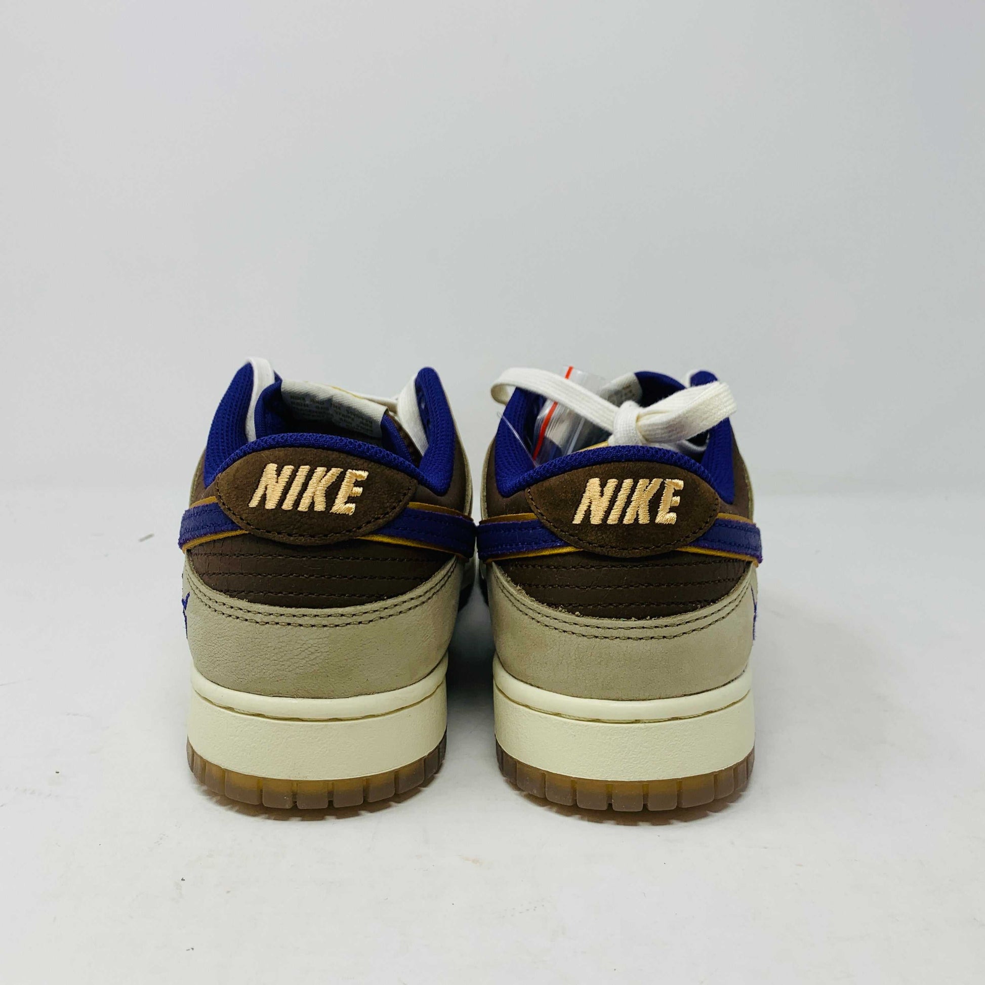 Nike Dunk Low Setsubun sneakers, brand new condition, featuring a multicolor design with blue accents, from 2022.