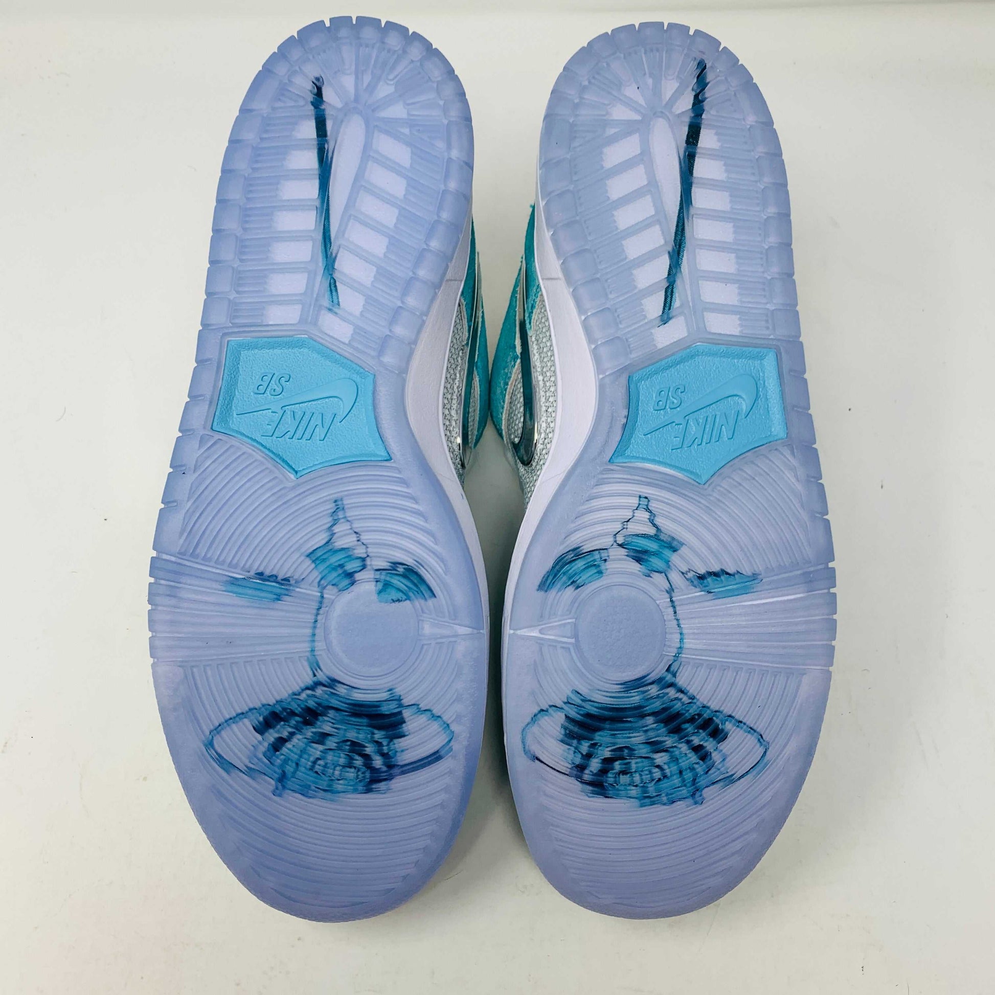 Nike SB Dunk Low April Skateboards, brand new with extra white laces, 2023 release.