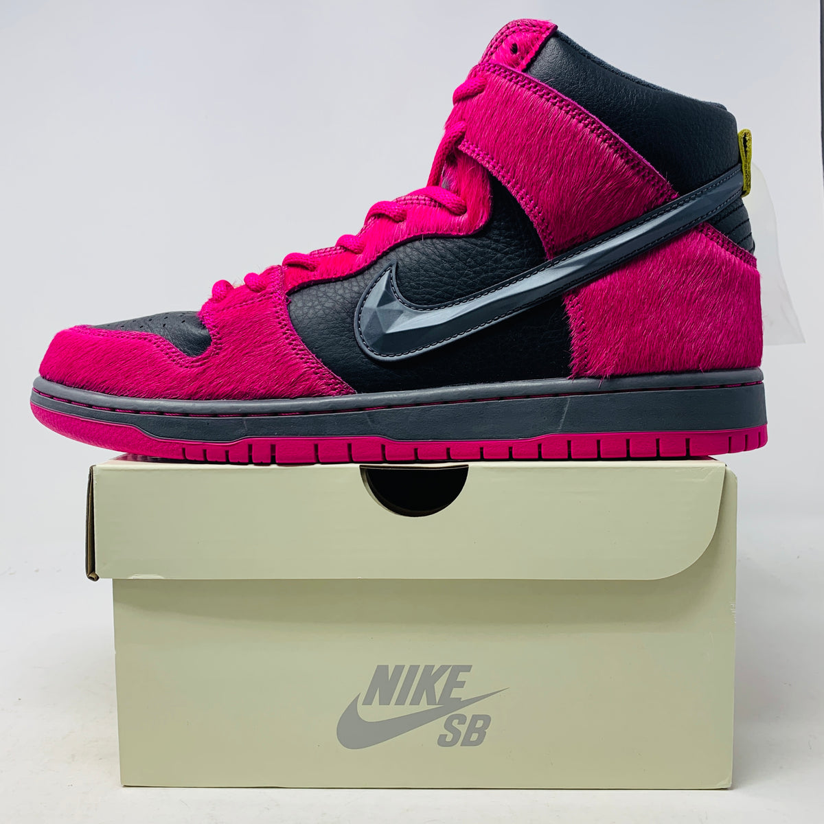 Nike SB Dunk High Run The Jewels
