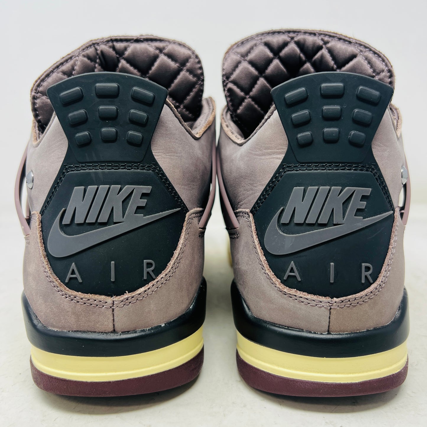 Jordan 4 Retro SP A Ma Maniére Violet Ore