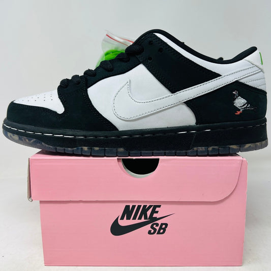Nike SB Dunk Low Staple Panda Pigeon