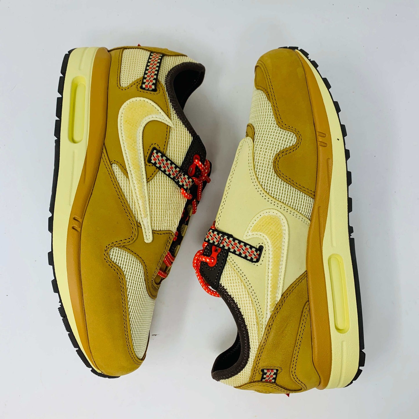 Nike Air Max 1 Travis Scott Cactus Jack Wheat Lemon Drop