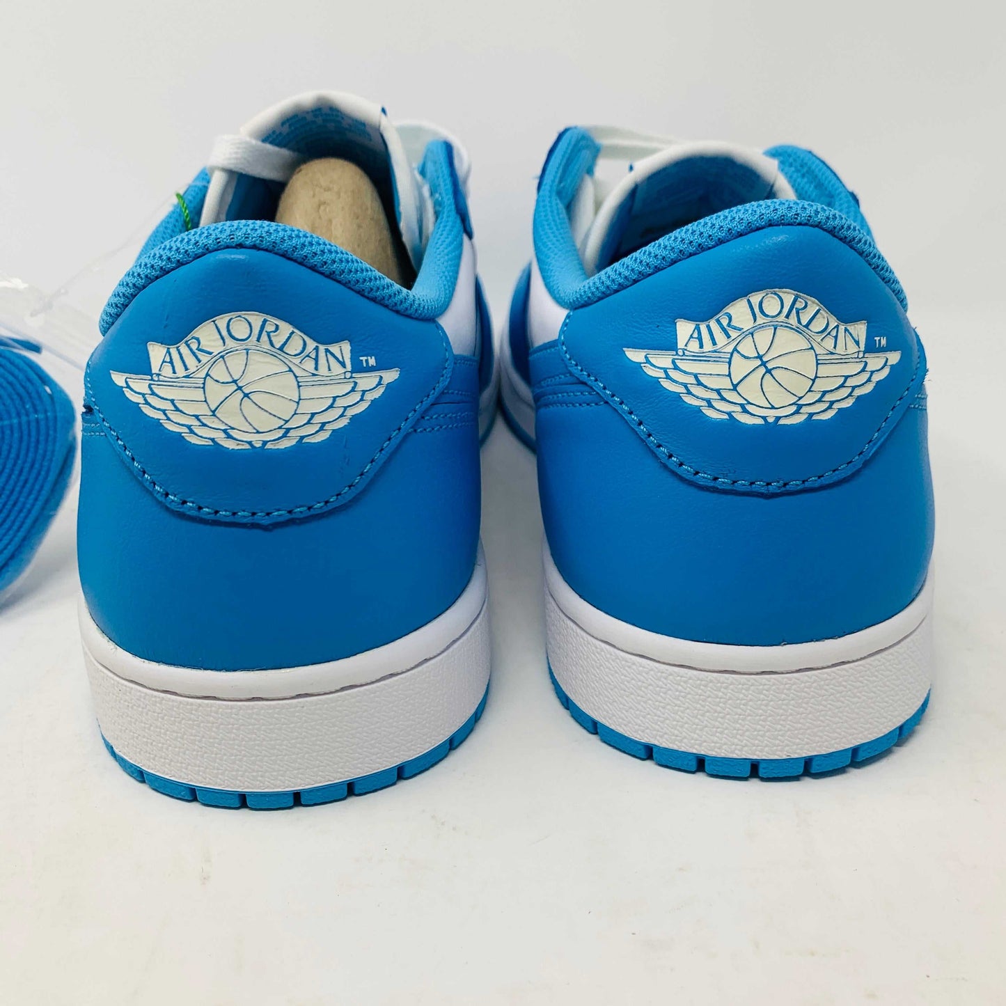 Jordan 1 Low SB UNC