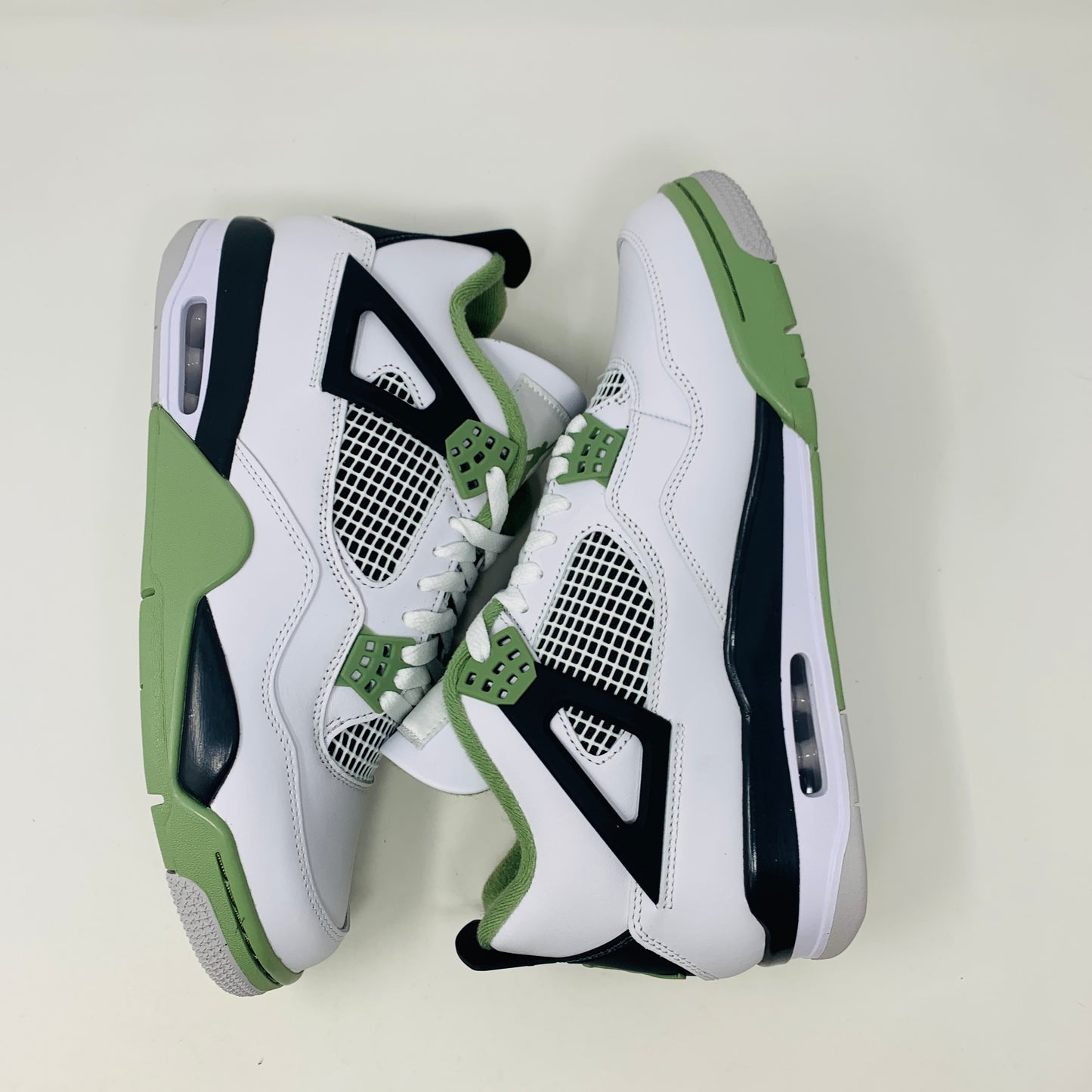 Jordan 4 Retro Seafoam (W)