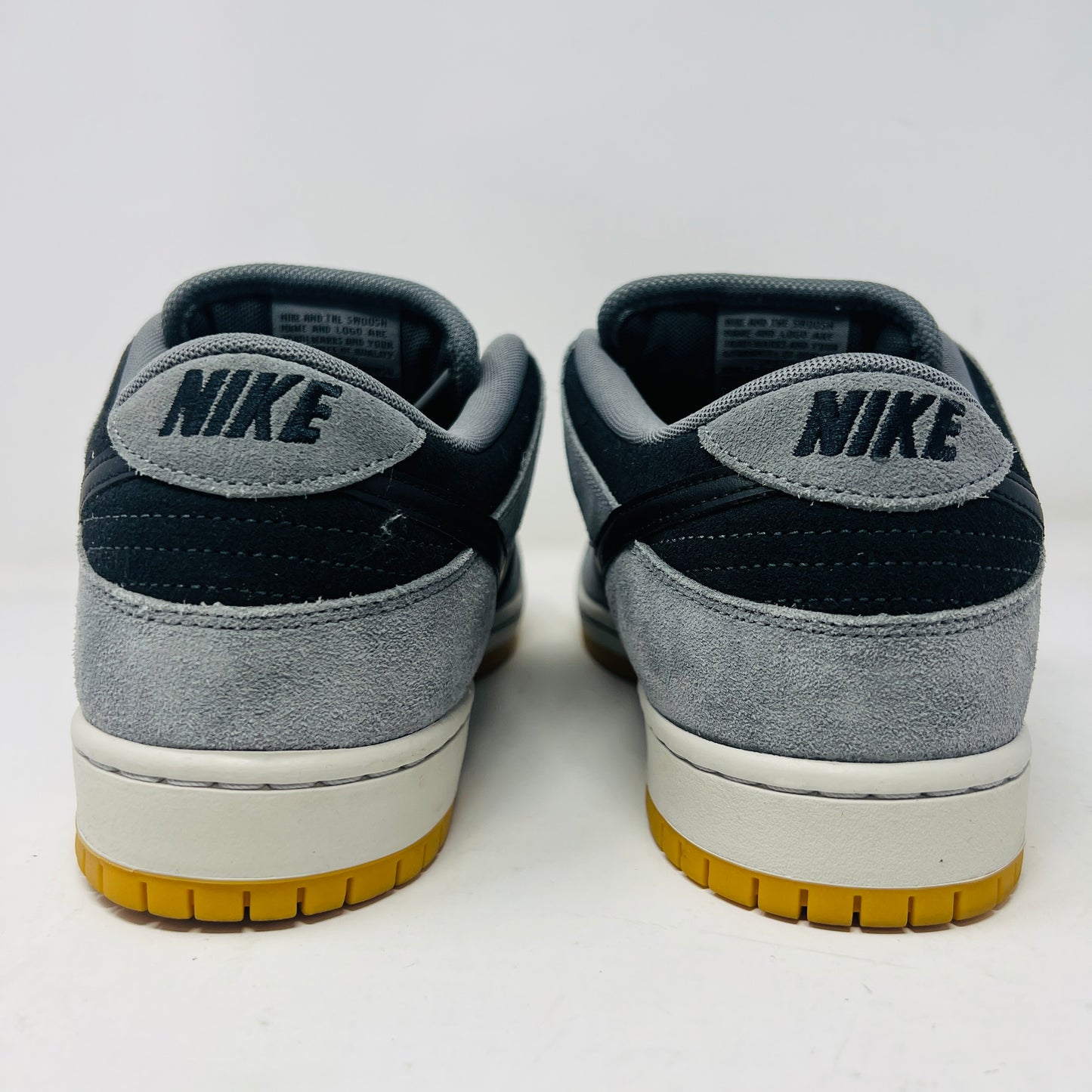 Nike SB Dunk Low Dark Smoke Grey