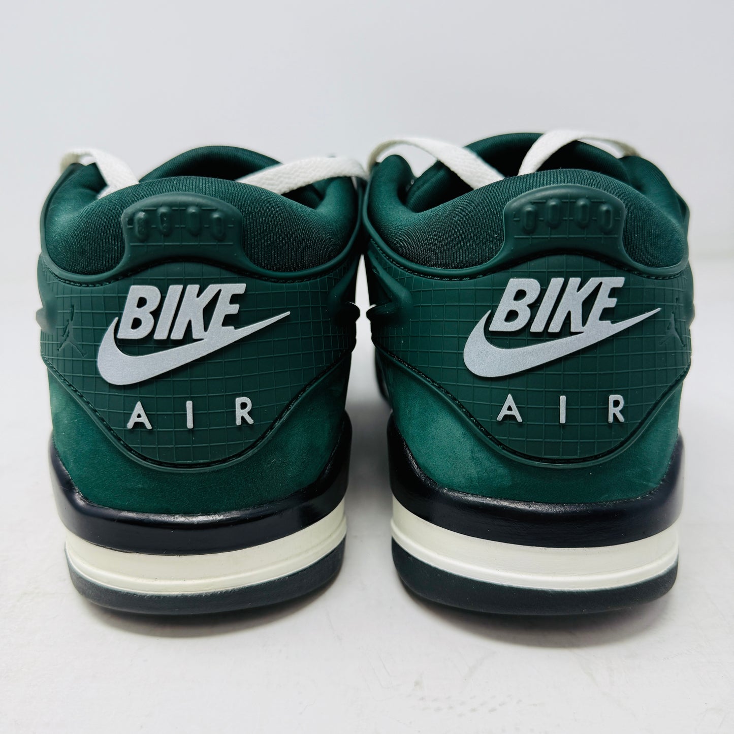 Jordan 4 RM SP Nigel Sylvester Grandma's Driveway