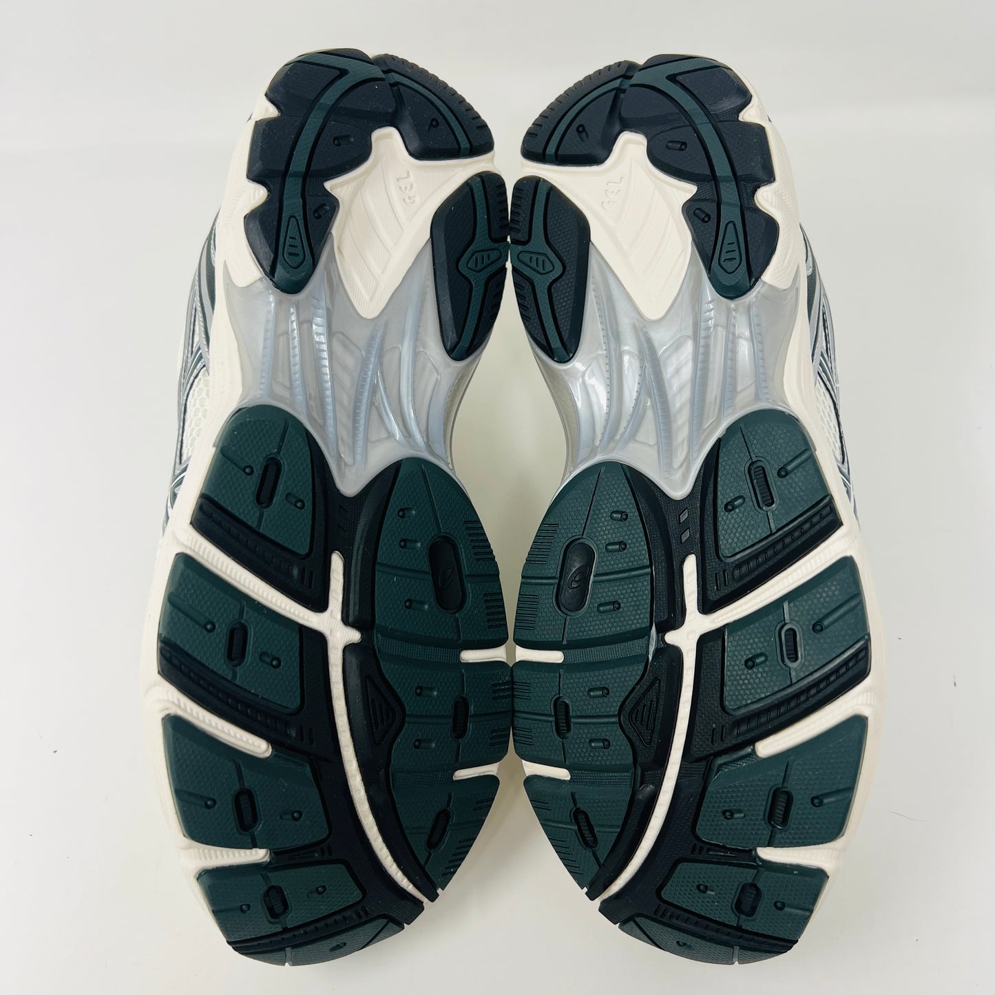 ASICS GT-2160 Kith Cream Scarab (2024)