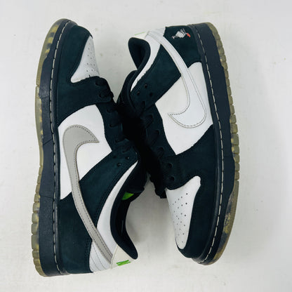 Nike SB Dunk Low Staple Panda Pigeon