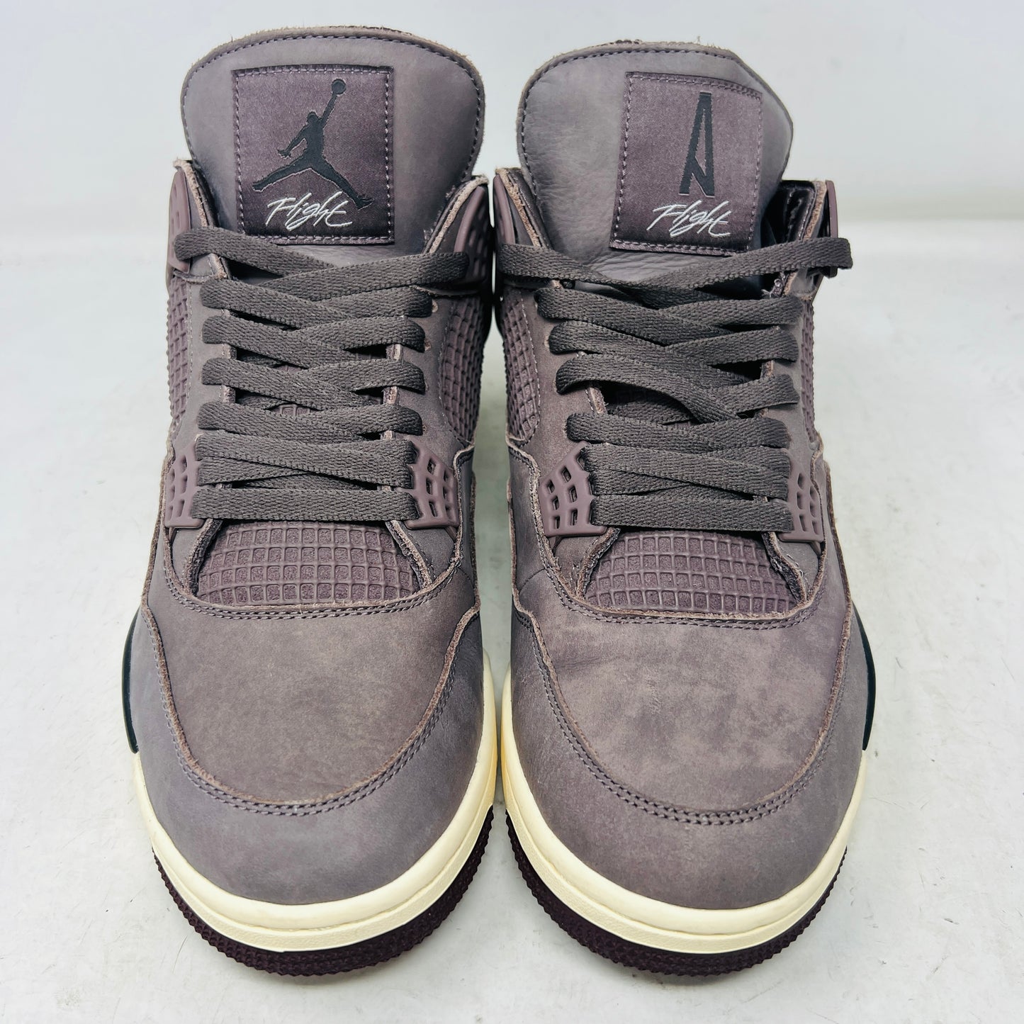 Jordan 4 Retro SP A Ma Maniére Violet Ore