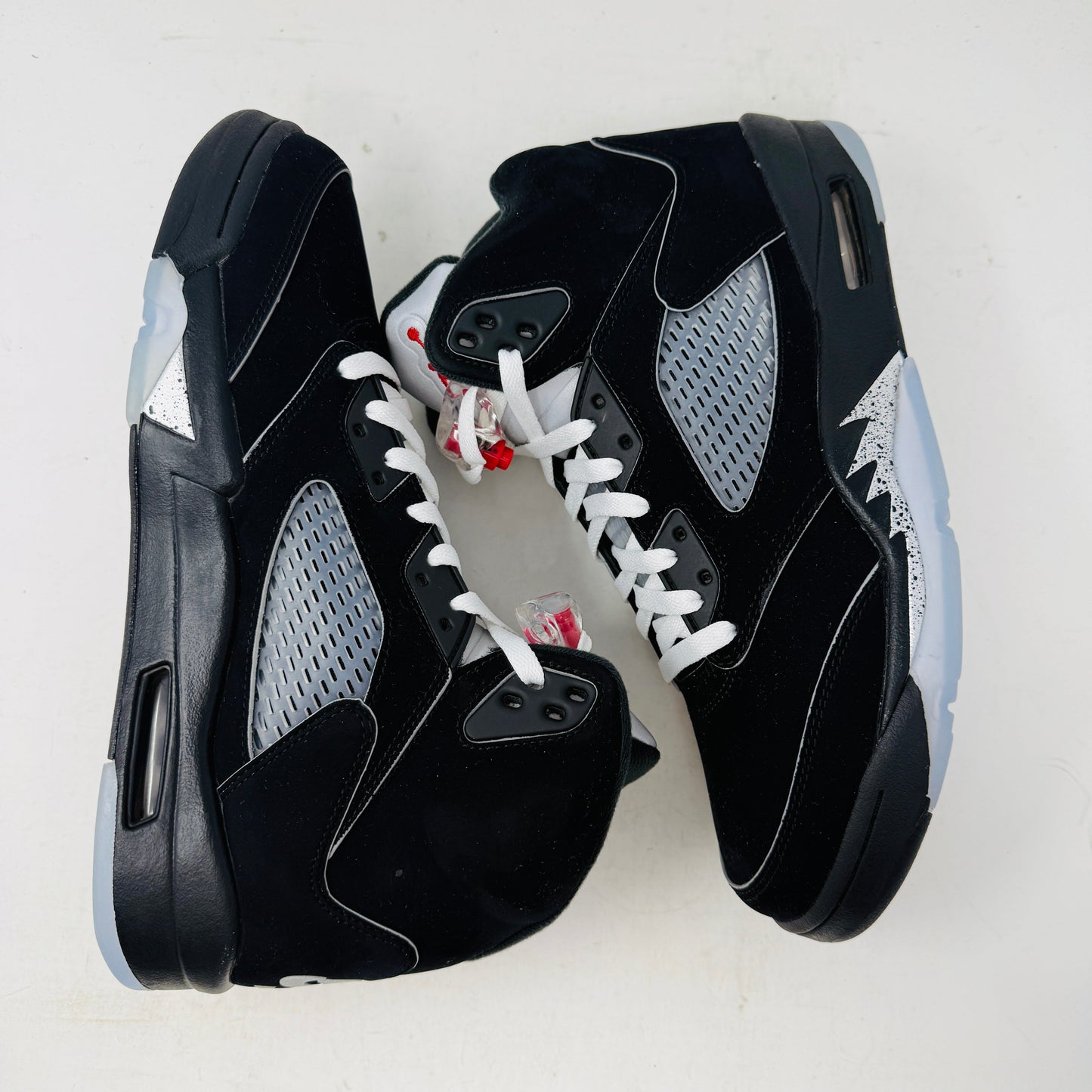 Jordan 5 Retro OG Black Metallic Reimagined